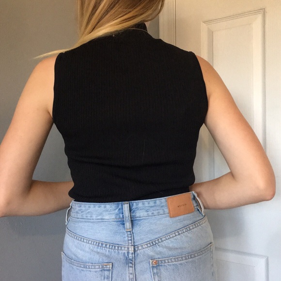 90s sleeveless mock turtleneck - Picture 4 of 4